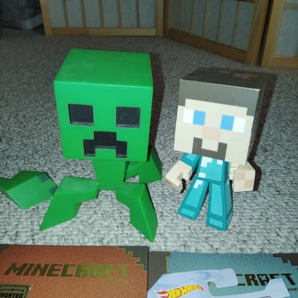 HUGE LOT OF MINECRAFT FIGURES BRICKS ARTICULATED ANIMAL MOBS BOOKS JADA DIECAST - Picture 2 of 8